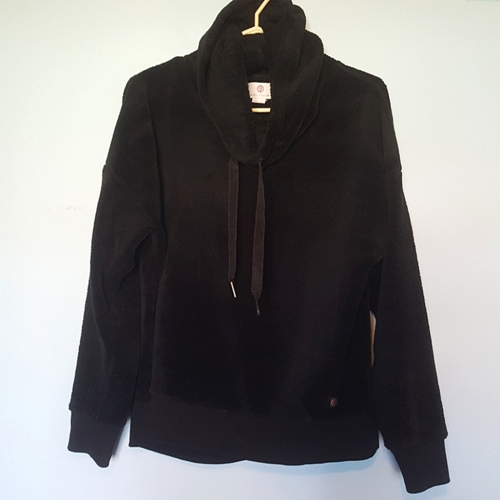 Well+Calm fuzzy black hooded sweater size M
